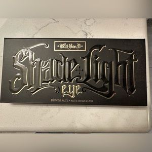Kat Von D shade and light eye contour palette